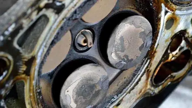 intake and exhaust valve bent