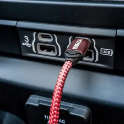 L’USB ne fonctionne pas dans la voiture