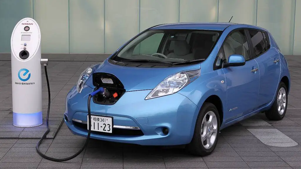 take care of nissan leaf battery