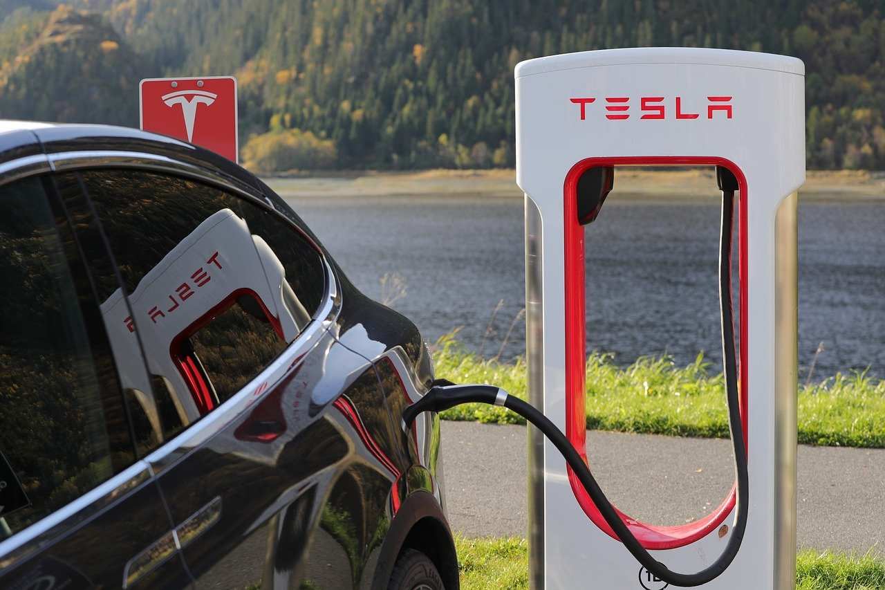 You are currently viewing Combien coûte la recharge d’une Tesla