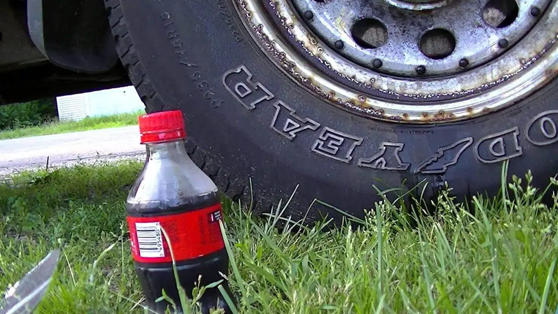 You are currently viewing nettoyage de voiture : éliminez la rouille de la voiture avec Coca-Cola