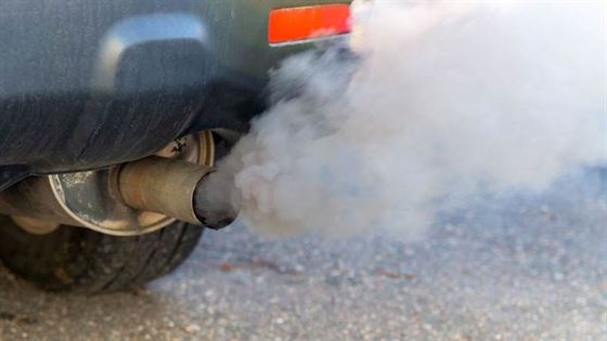 1 car exhaust smoke