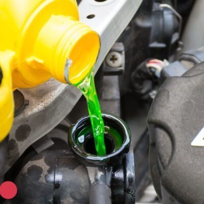 Comment choisir le bon liquide de refroidissement pour votre voiture