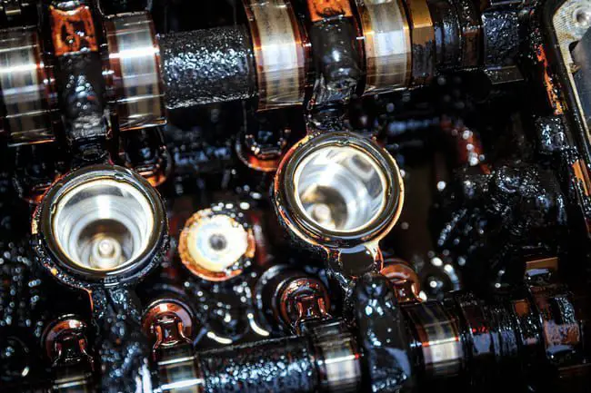 Beneficios del lavado de motor