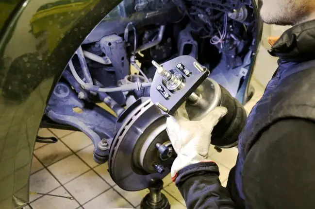 Einfache Installation der Luftfederung