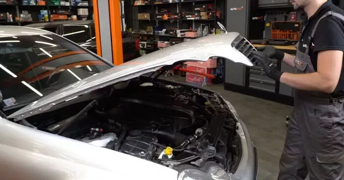 Comment changer les disques de frein sur une Mercedes W203 2000 - Manuels PDF et vidéo gratuits