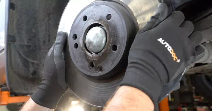 Mercedes W203 - Снятие диска