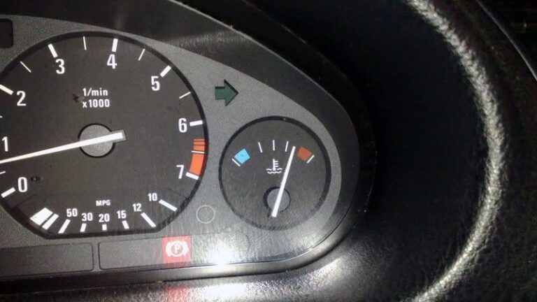 la jauge de température est élevée