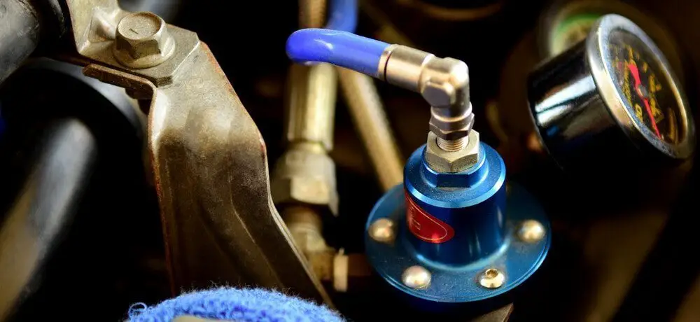 Regulador de presión de combustible