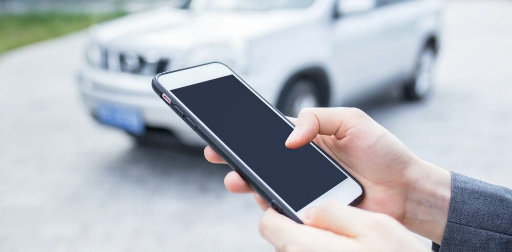 Car Mobile App E1611603182111