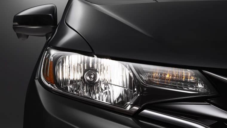 Автоматическое переключение дальнего света фар