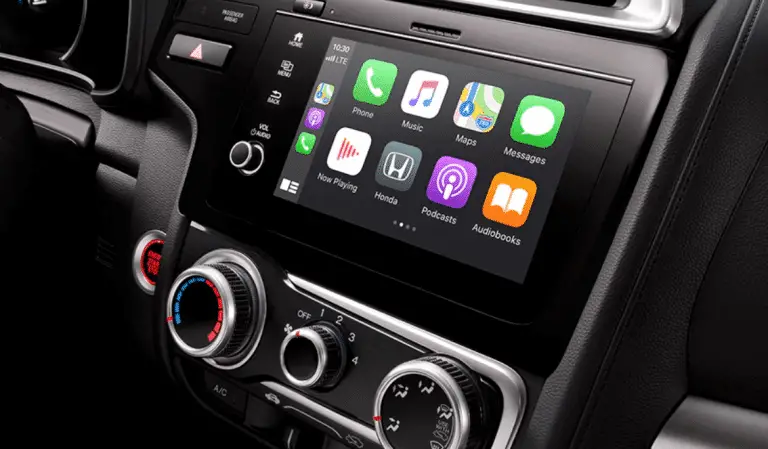 Информационно-развлекательная система и безопасность