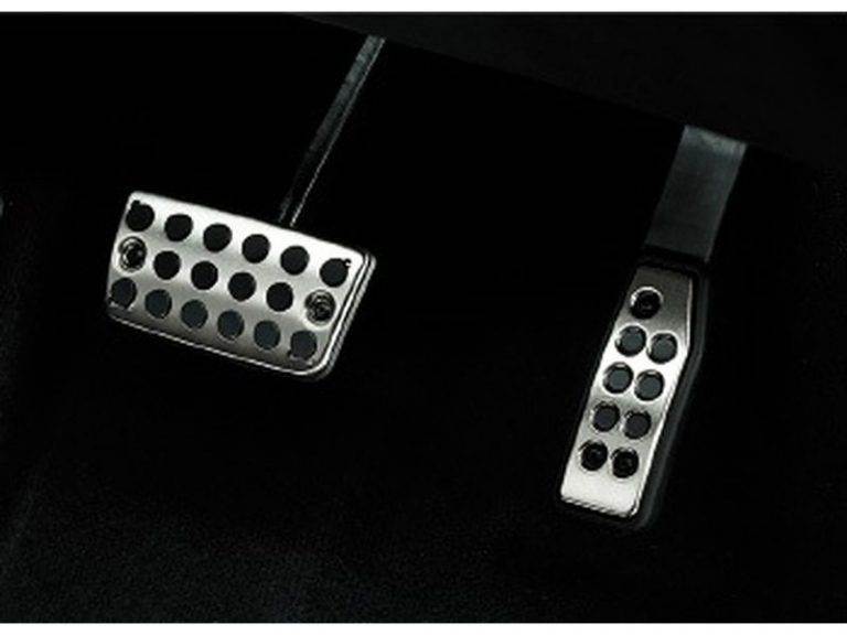 Pédale de frein souple