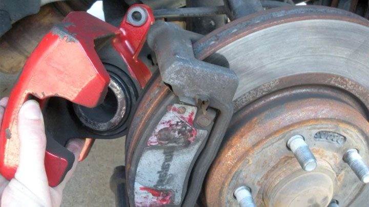 retirer l'ensemble d'étrier