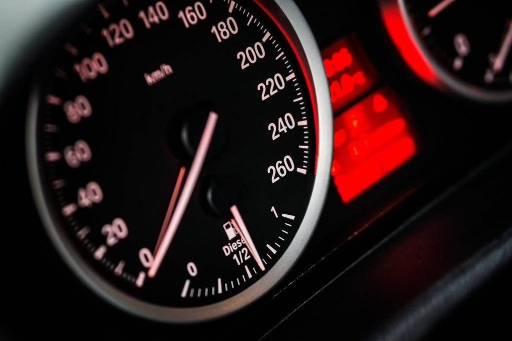 Speedometer Not Working Symptoms, Causes, and Solutions OBD Codes