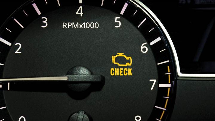 Check Engine Light Горит лампочка проверки двигателя