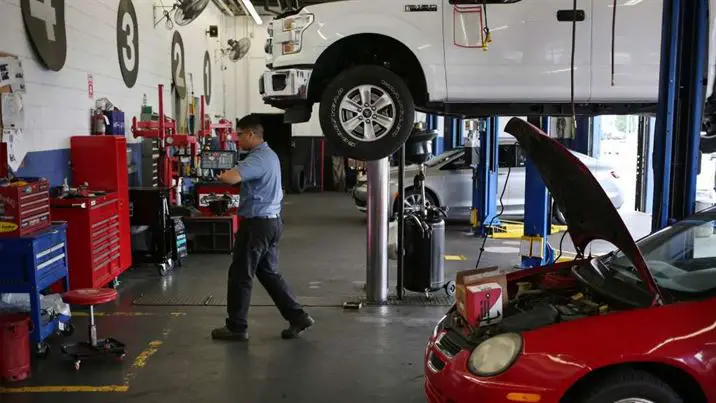 Werkstattbedarf und Servicegebühren für den Austausch von Pleuellagern