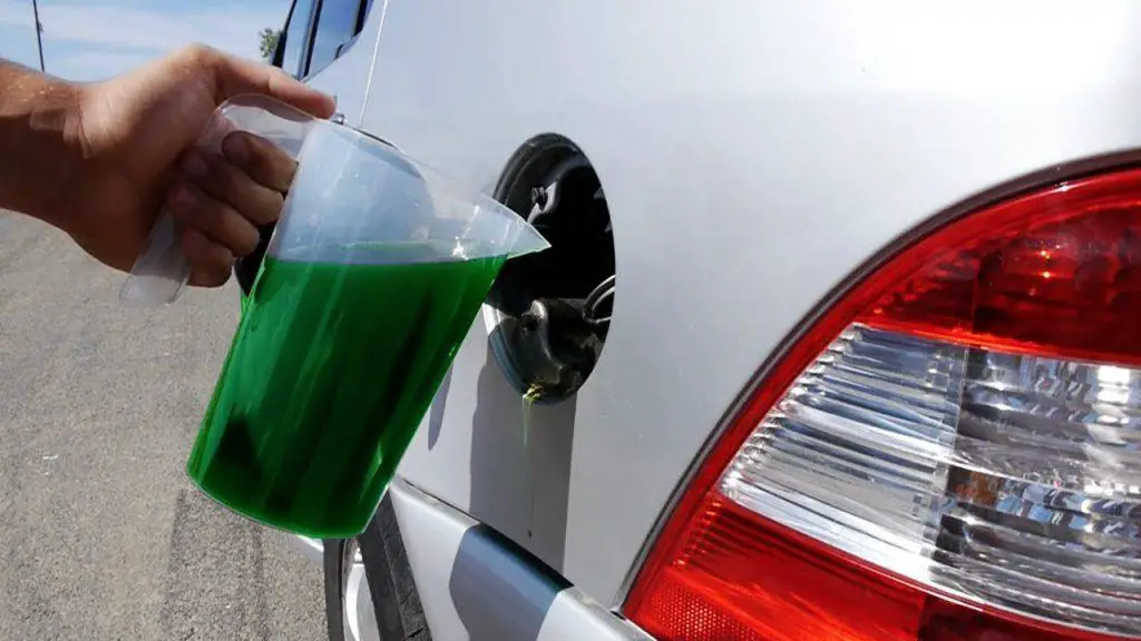 При какой температуре замерзает бензин