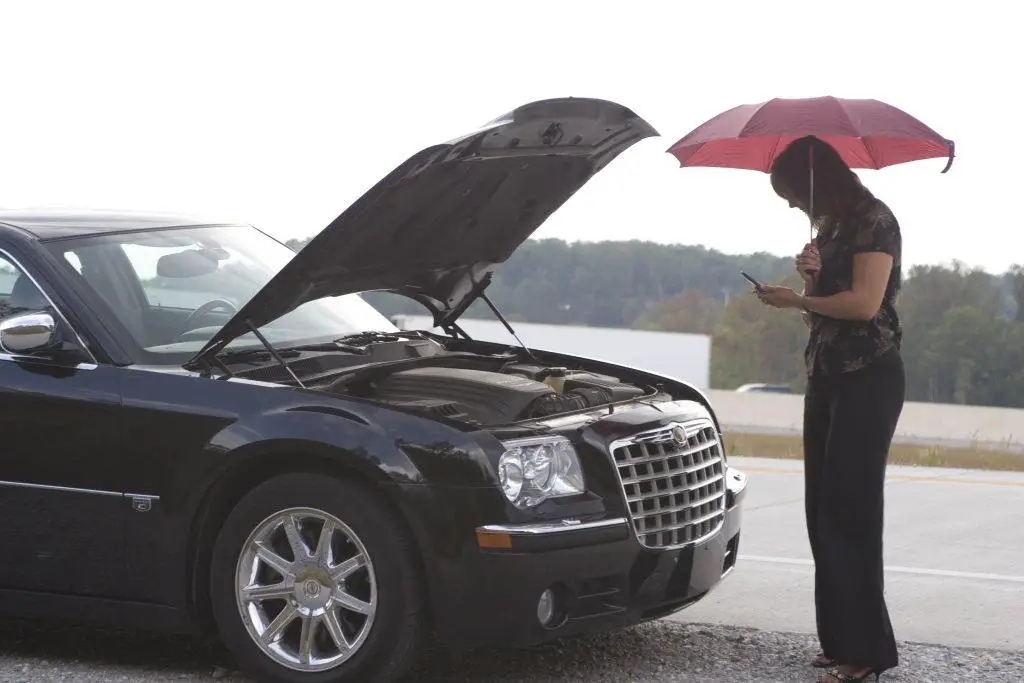 Formas de detener una aceleración súbita e involuntaria