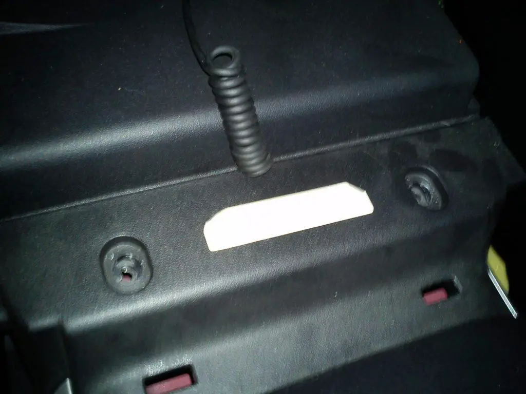 Инструкции по обнаружению GPS-трекера на автомобиле