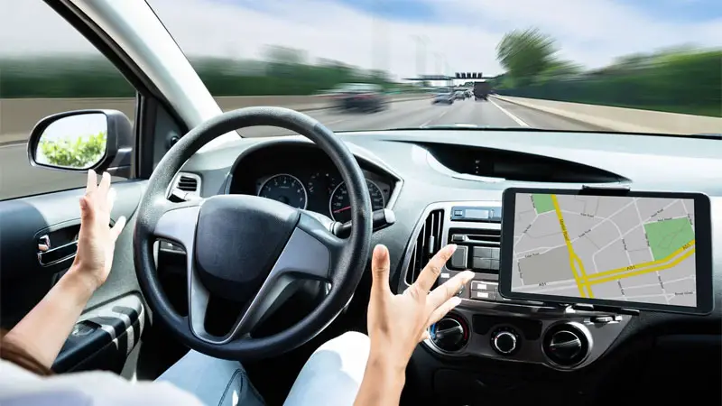 Hände weg vom Lenkrad