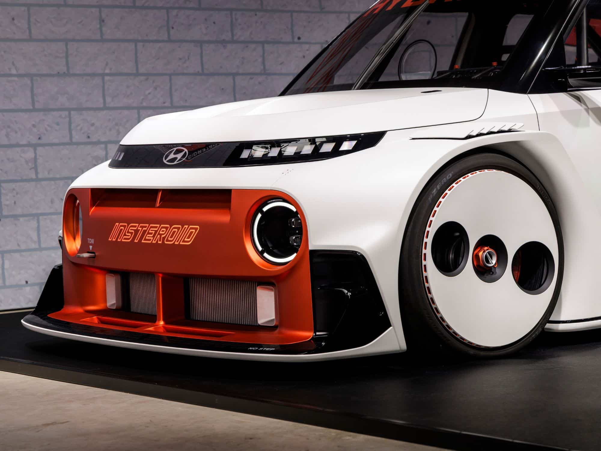 Elektrofahrzeug Hyundai Insteroid