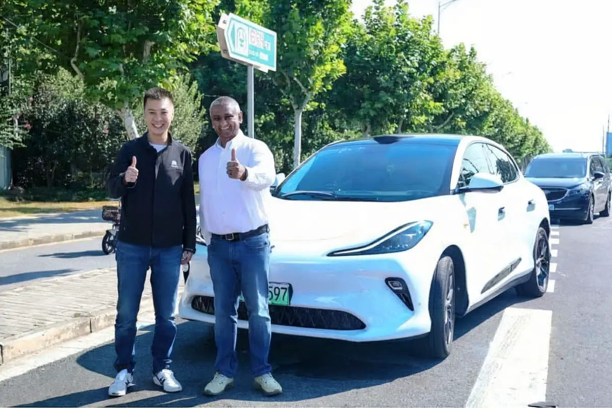 Ub...
</p></img>
			
			<a href=