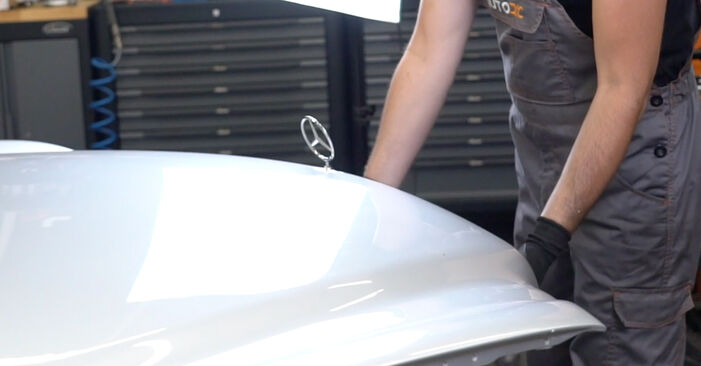 Завершение работ по замене ремня Mercedes W203