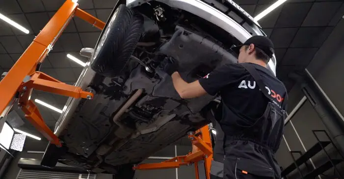 MERCEDES-BENZ C-Klasse C 200 1.8 Kompressor (203.042) Ölfilterwechsel: Online-Anleitung und Video-Tutorial