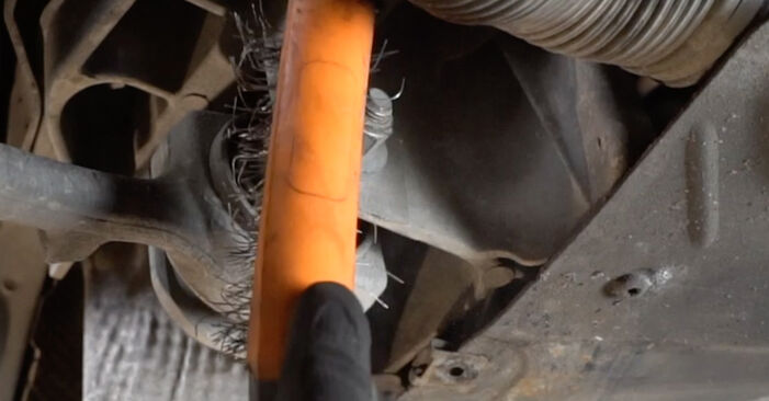 Need to know how to renew the suspension arm on MERCEDES-BENZ C-CLASS? This free workshop manual will help you do it yourself