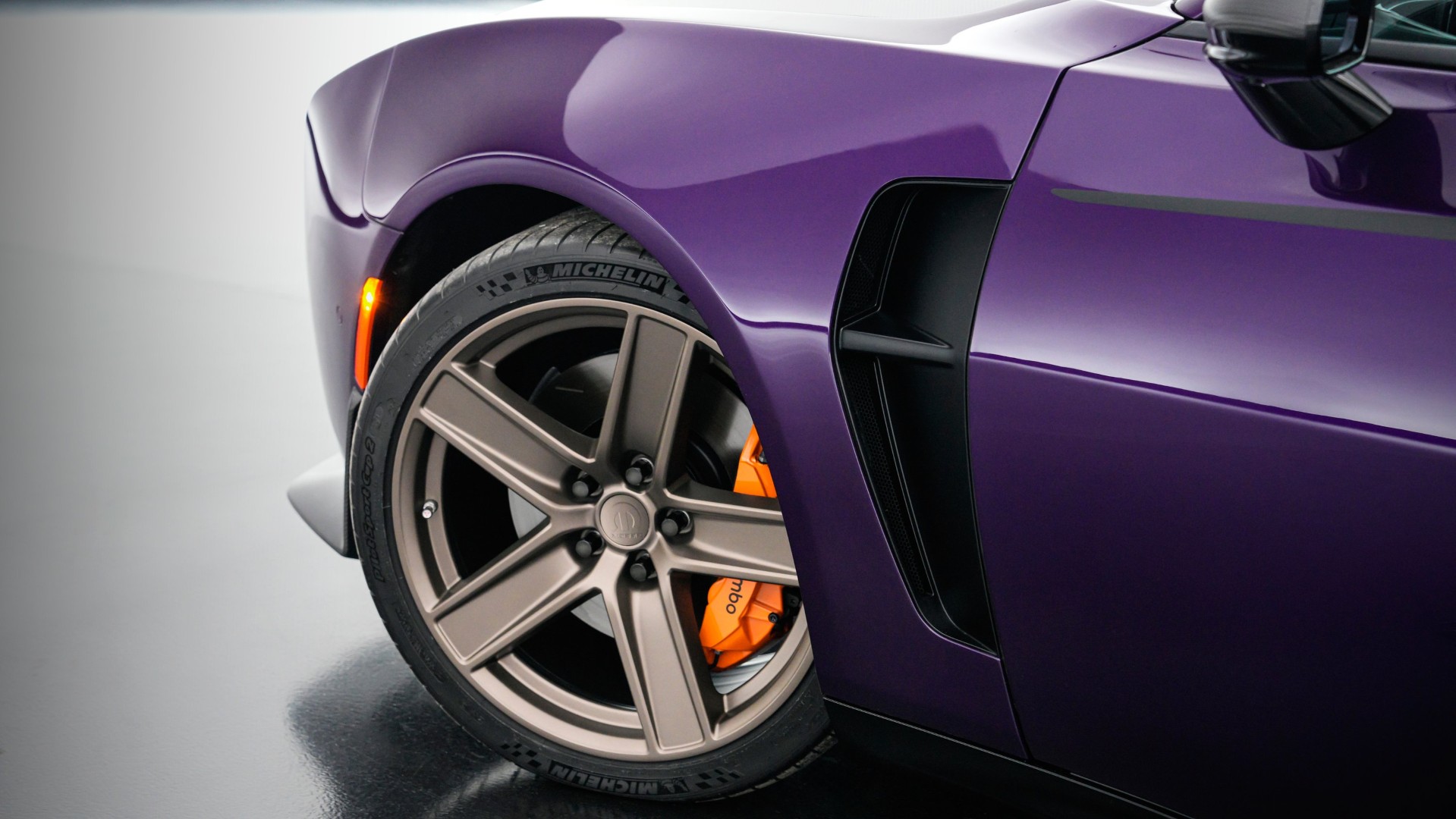 Боковой профиль Dodge Charger SEMA