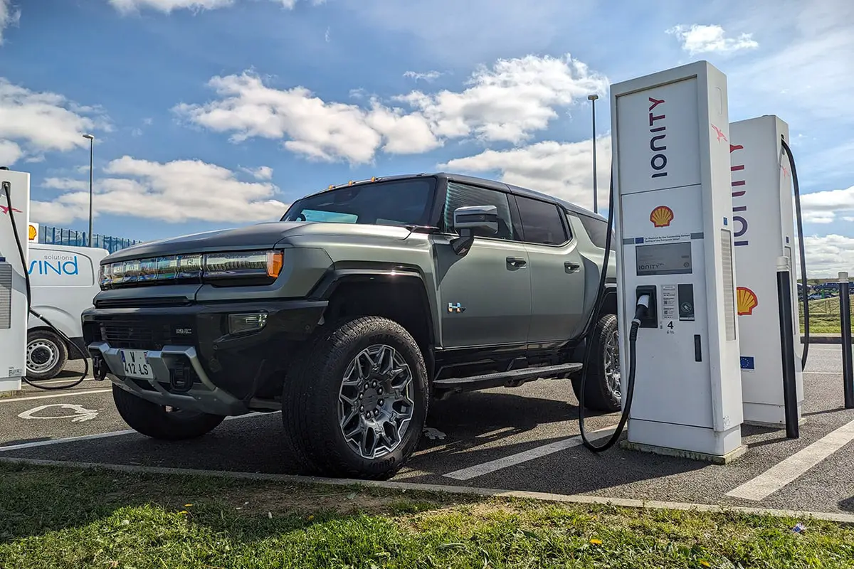 Elektroauto GMC Hummer EV SUV