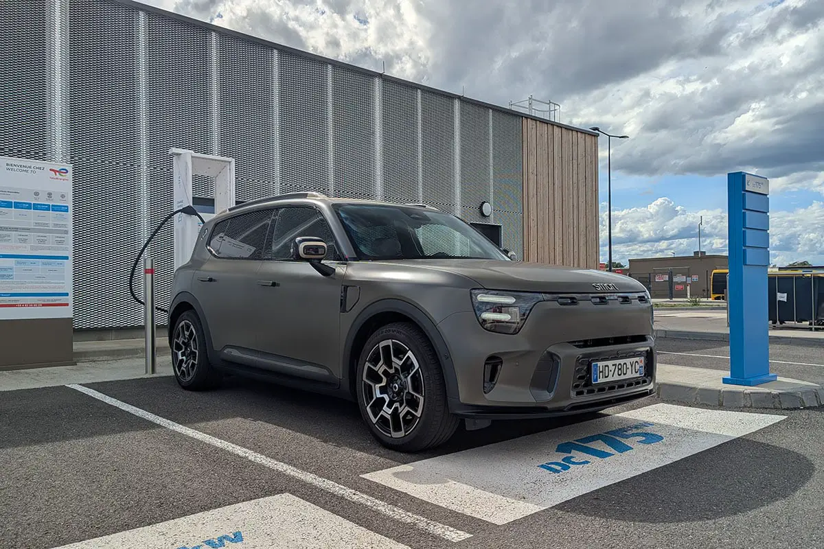 Корпоративный электромобиль