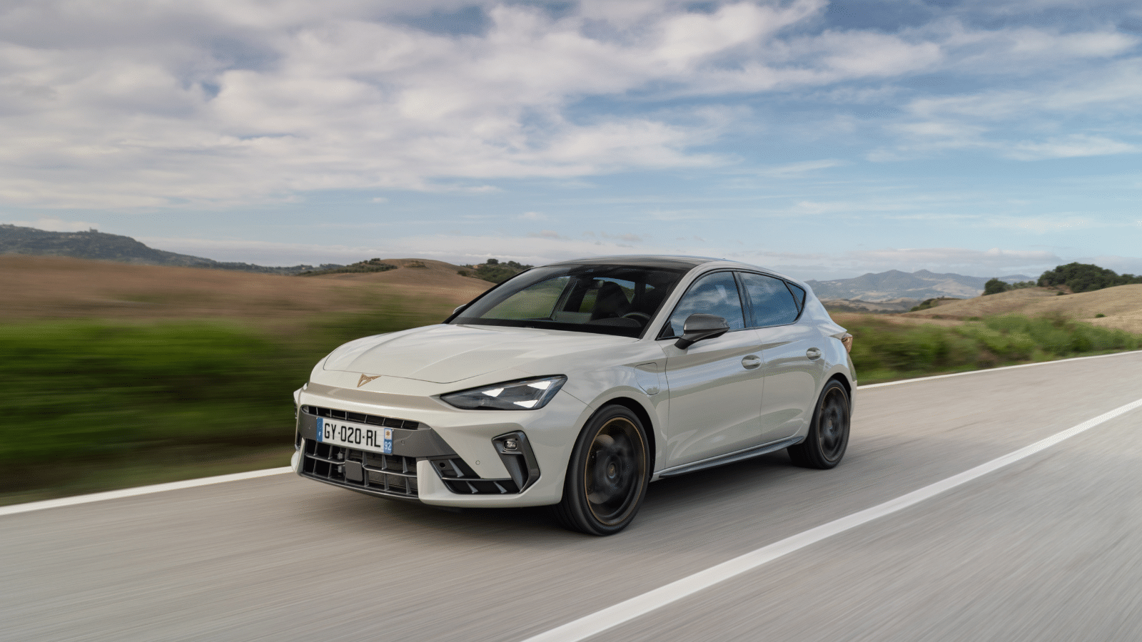 Essai Cupra Leon Hybride rechargeable 2024