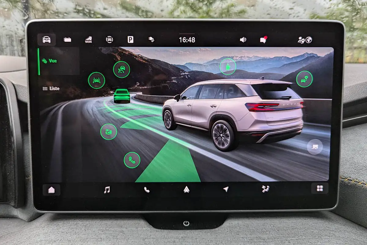 Skoda Kodiaq iV PHEV on road test