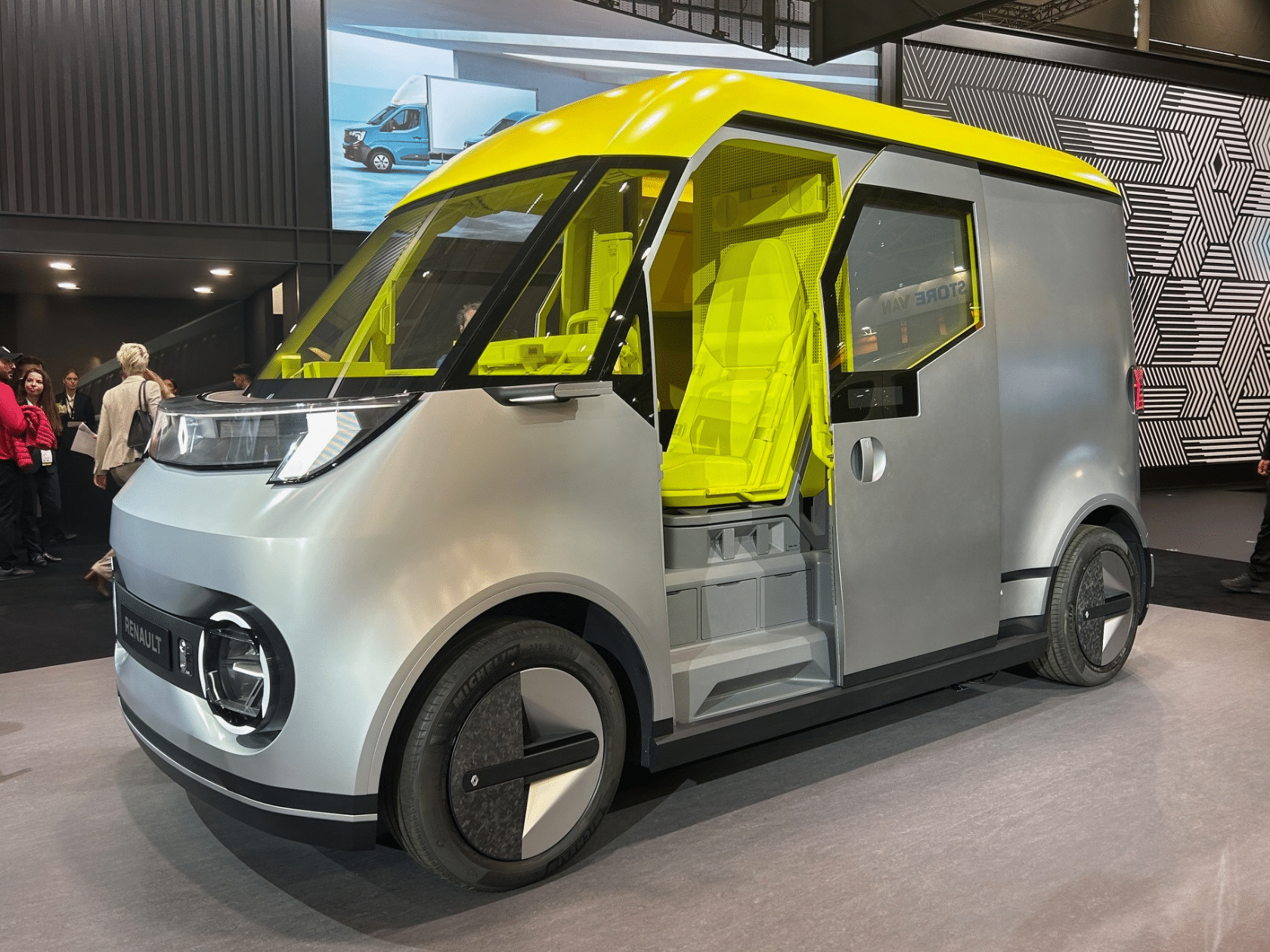 Concept Renault Estafette électrique présenté au salon de Hanovre 2024