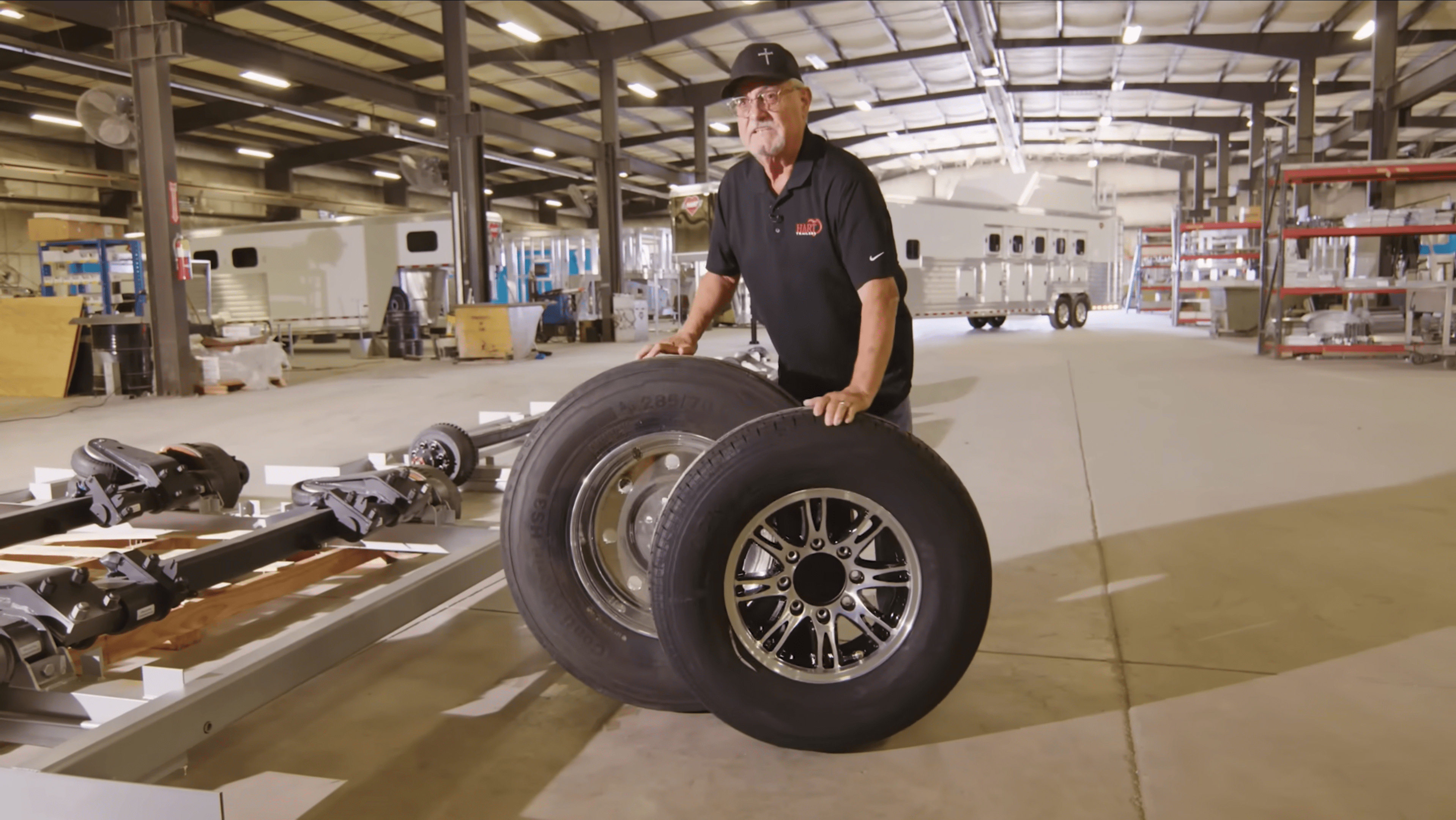 Шина прицепа