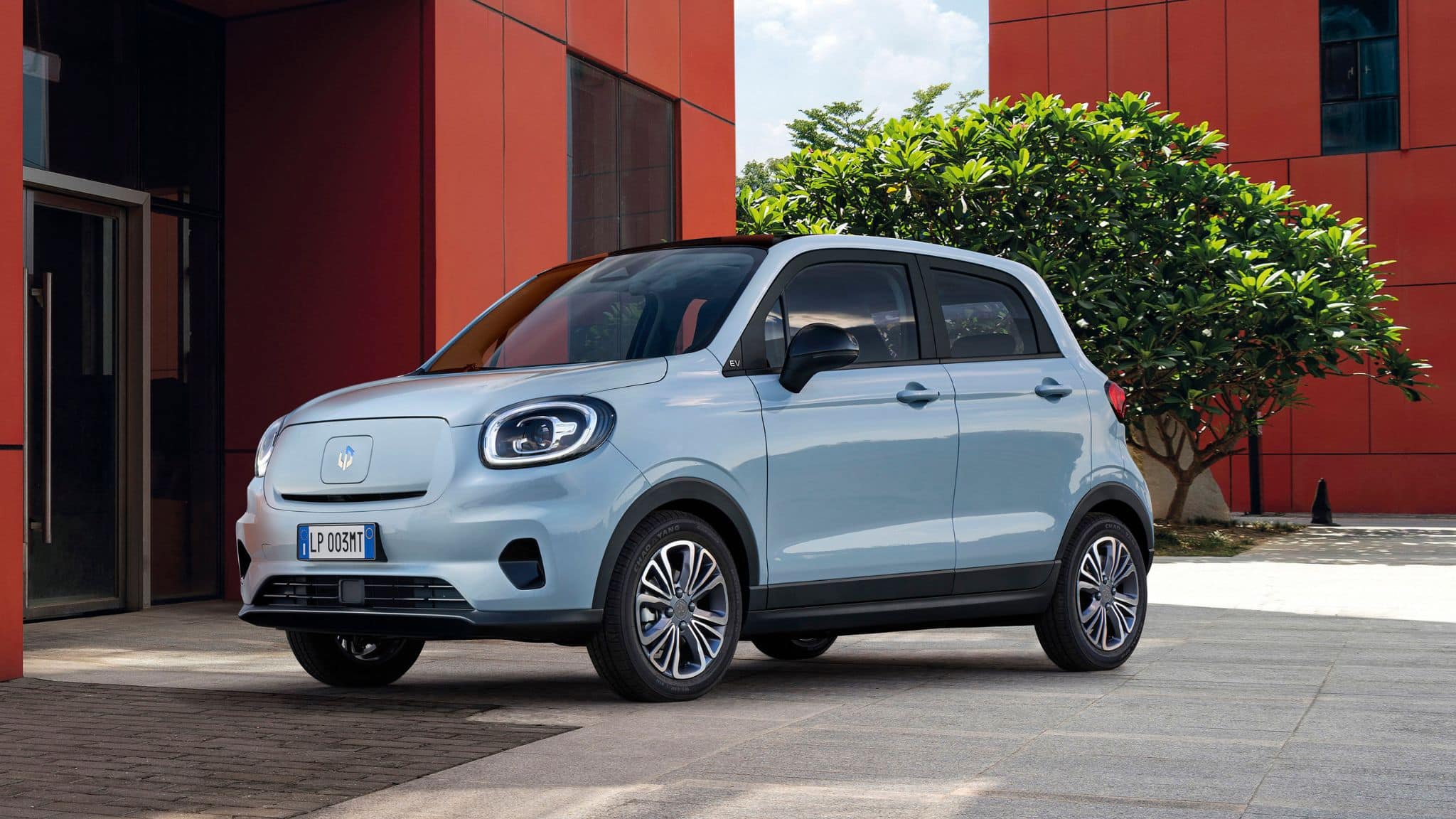 Leapmotor T03 citadine électrique de profil