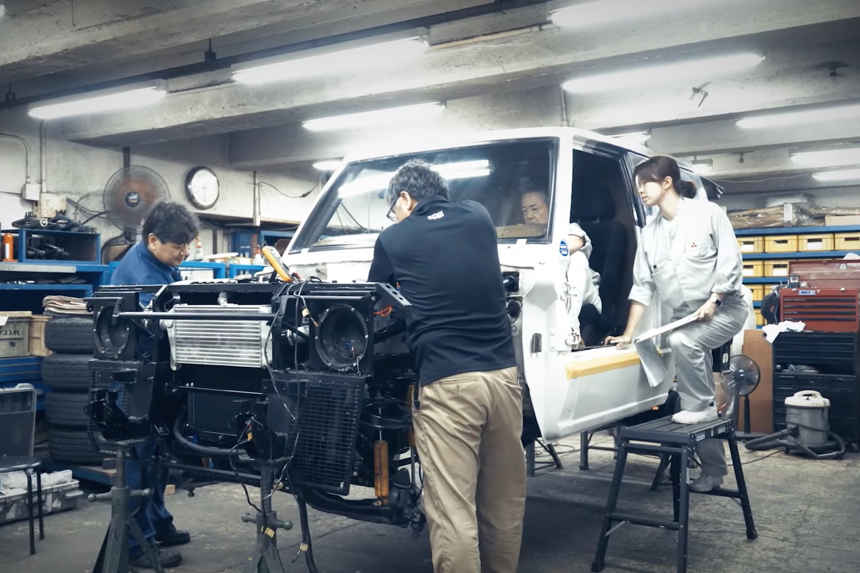 1985 Mitsubishi Pajero Dakar winner restoration