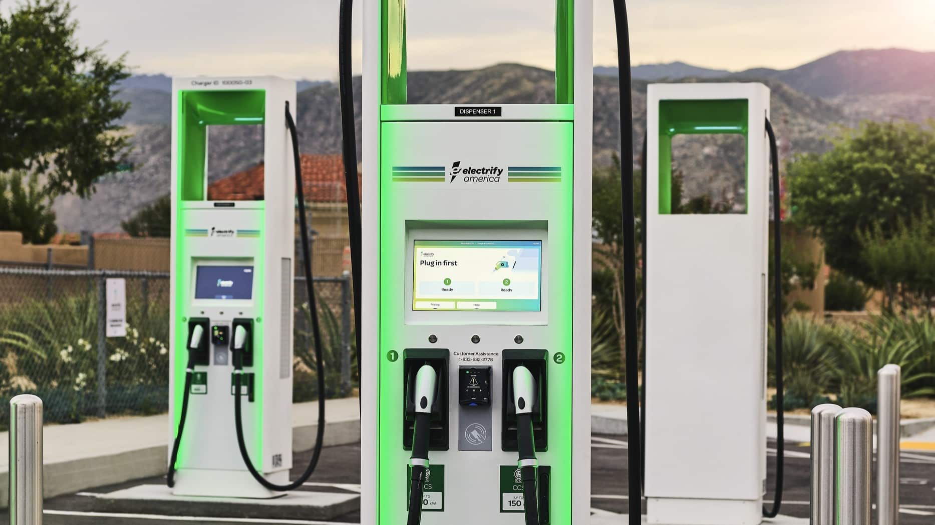 Station de recharge pour véhicule électrique