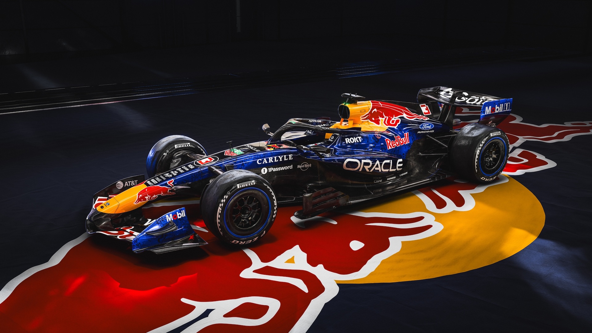 Détail de la monoplace Oracle Red Bull Racing avec son moteur Ford