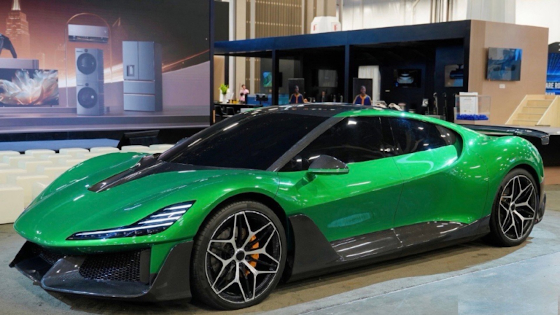 Hypercar électrique Dreame concept Kosmera Nebula présentée au CES 2026