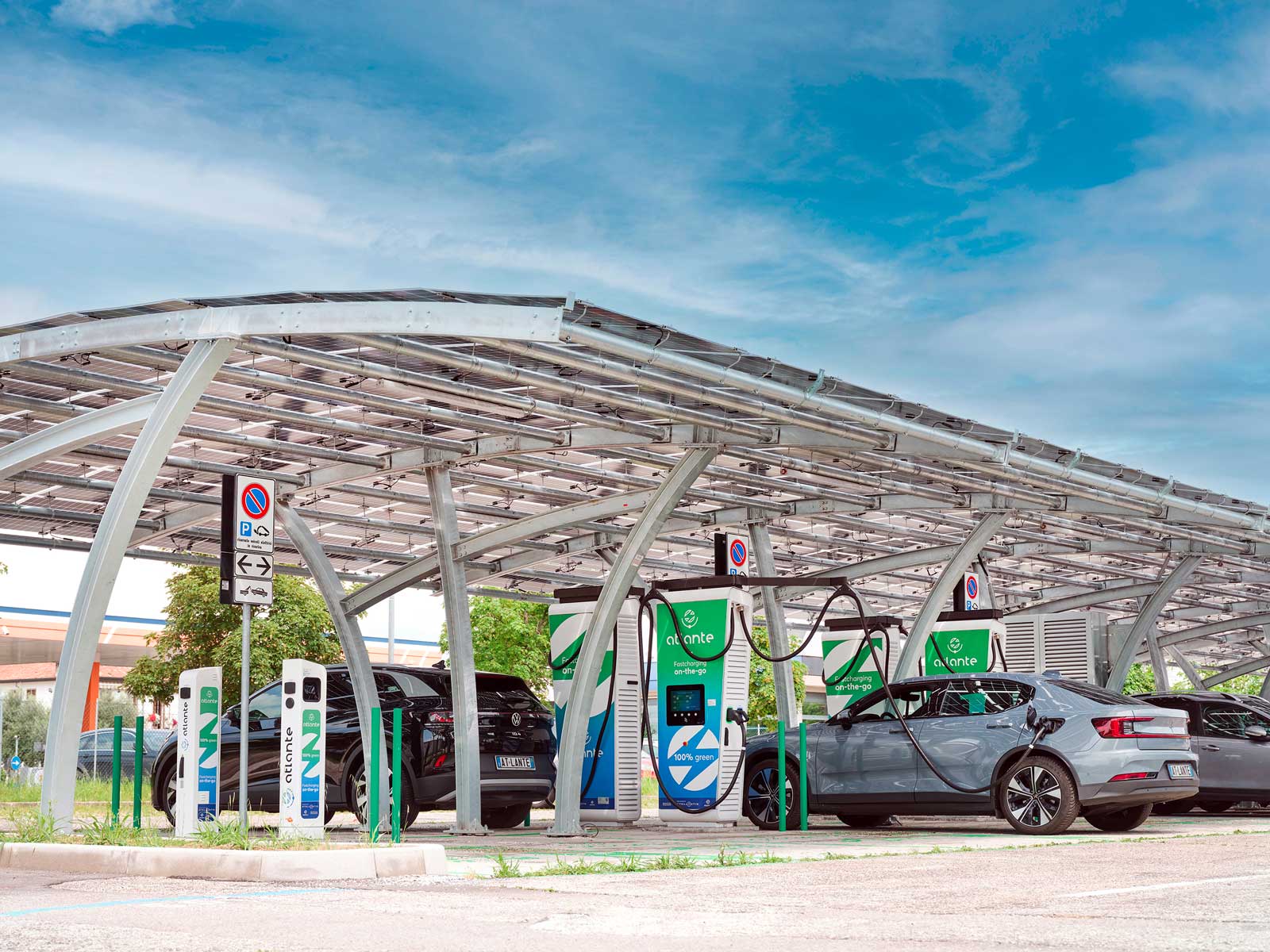 Station de recharge Atlante pour véhicules électriques