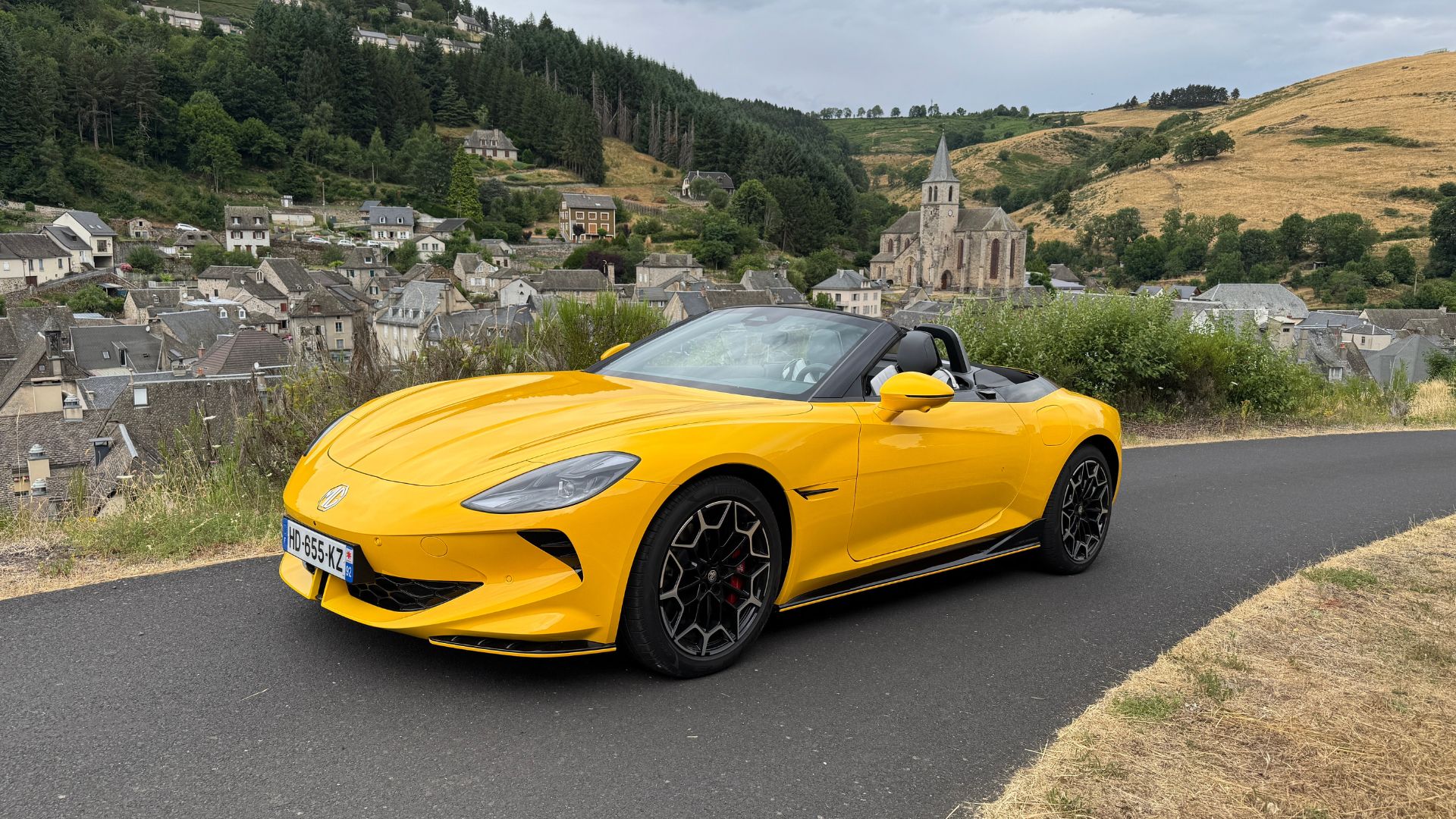 MG Cyberster 2WD 2025 roadster cabriolet électrique