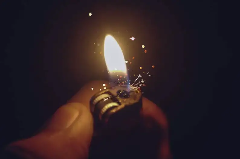 Guía paso a paso sobre cómo cambiar las bujías en un auto